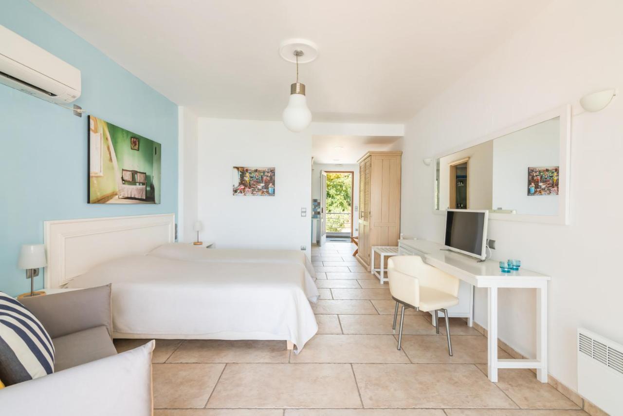 Sideratos Apartments 카르파스 외부 사진