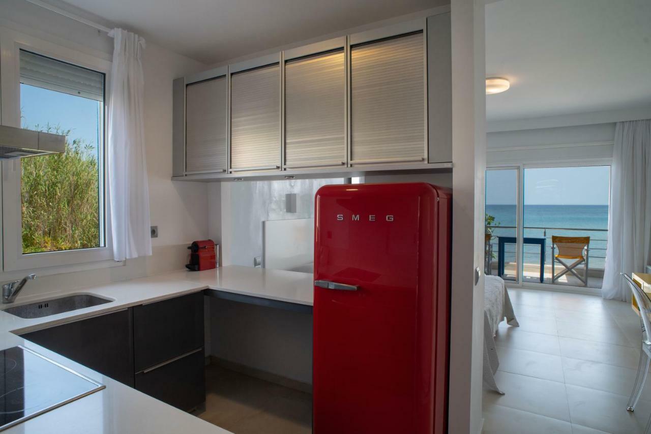 Sideratos Apartments 카르파스 외부 사진